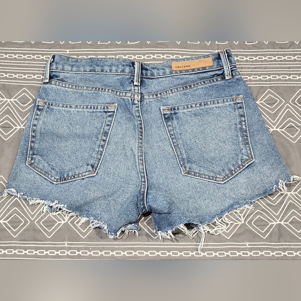GRLFRND Raw Hem Button Fly Denim Shorts Size 25 - Picture 6 of 7
